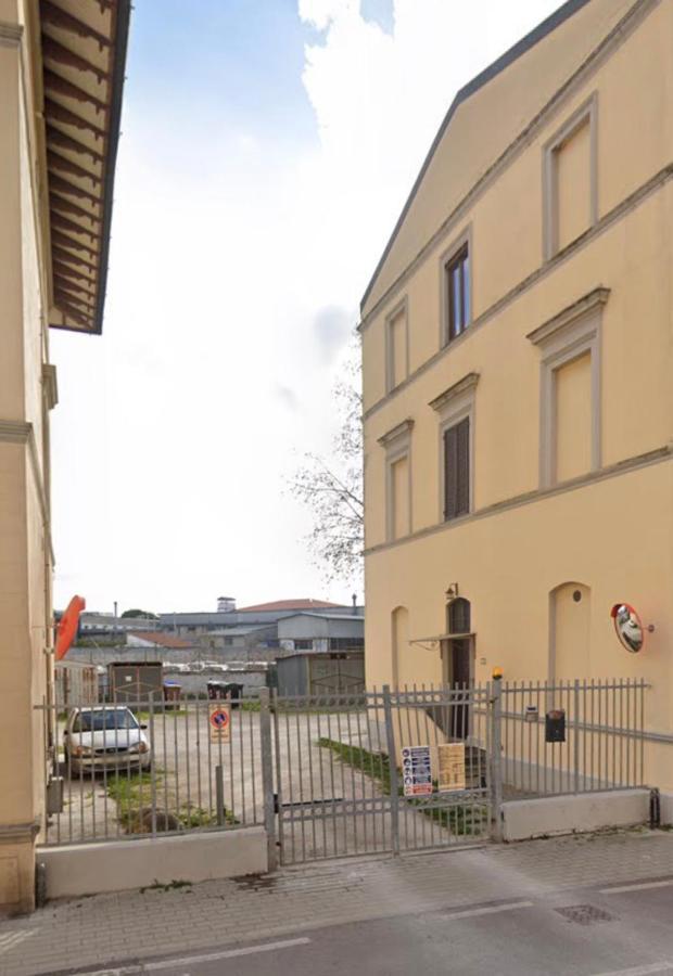 比萨 La Finestra Sul Viale酒店 外观 照片