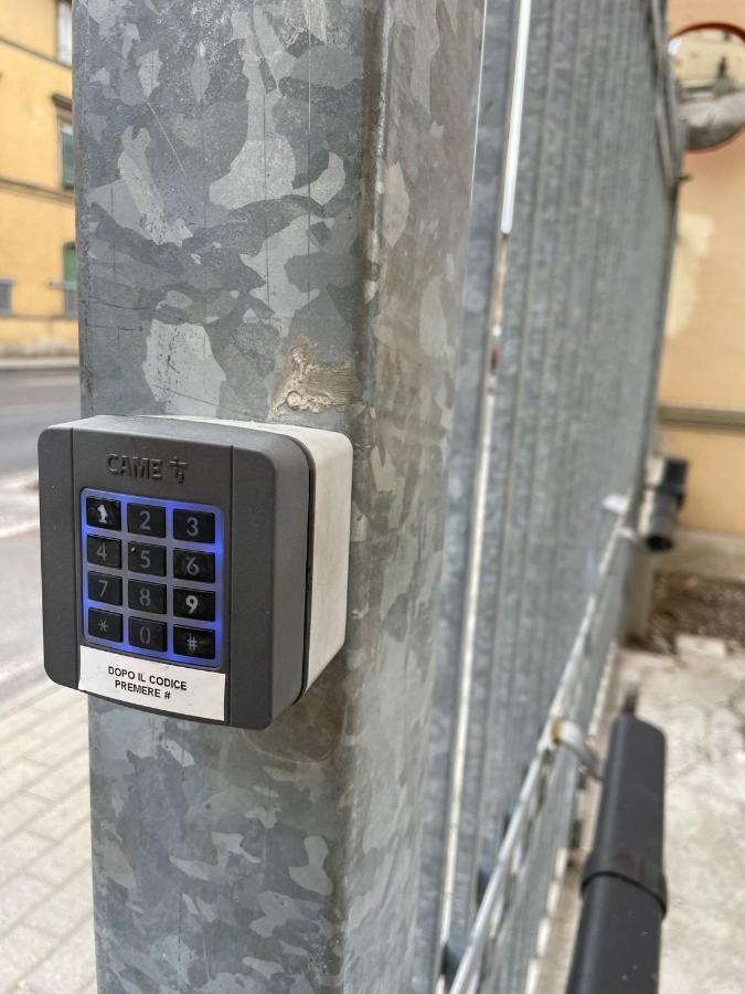 比萨 La Finestra Sul Viale酒店 外观 照片